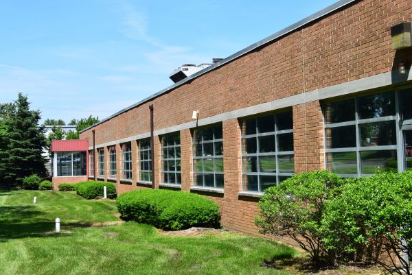 Cost of Corporate Lawn Maintenance in Hixson