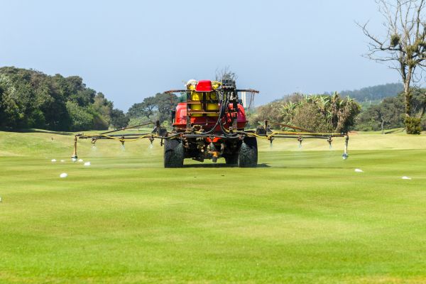 Cost of Golf Course Lawn Care in Hixson